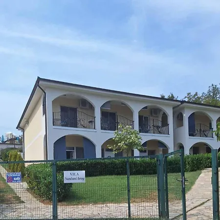 Maj Vrdnik